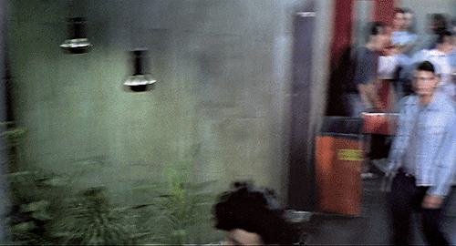 horroredits:They’re going to kill me.Tesis (1996), dir. Alejandro Amenábar
