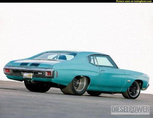 autoaddiction:  ksmith56:  1970 Cevy Chevelle SS with a twin turbo Duramax diesel engine that makes 1,000 horsepower and 1,800 lbs of torque.  holy shit…. 