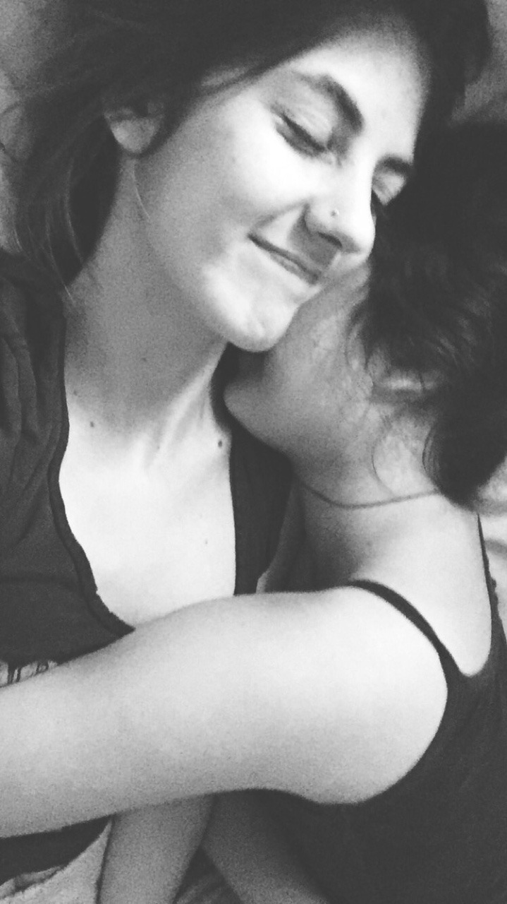 sa-r-a-h:  I can never sleep when she’s here because I’m too excited to shut