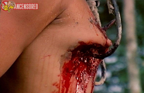 Porn photo horrorhotties:  Zora Kerova in Cannibal Ferox