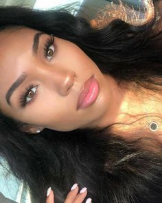 Eliana (23 Photo)