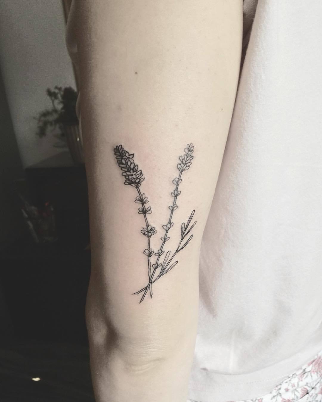 20 Elegant Ideas for Your Unique Lavender Tattoo