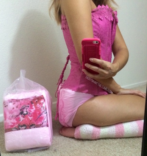 daddyiwantthis:  tigermedic1:  daddyiwantthis:  BIG thank you to @tigermedic1 for sending these wonderful pink diapers from my wish list!   OMG I LOVE them! They’re sooooo crinkly and pretty! I couldn’t be happier right now.   From the bottom of my