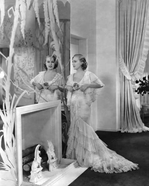damsellover:  Fay Wray, 1930′s