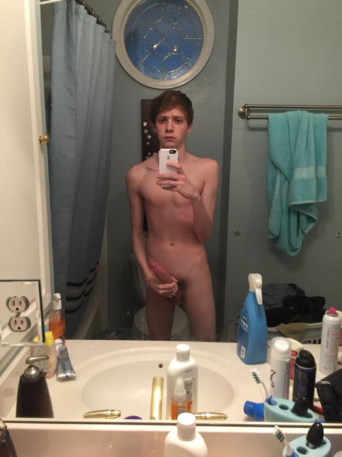 straightbaitedguys:  Such a cutie and a long fat cock—–Follow me for more straight