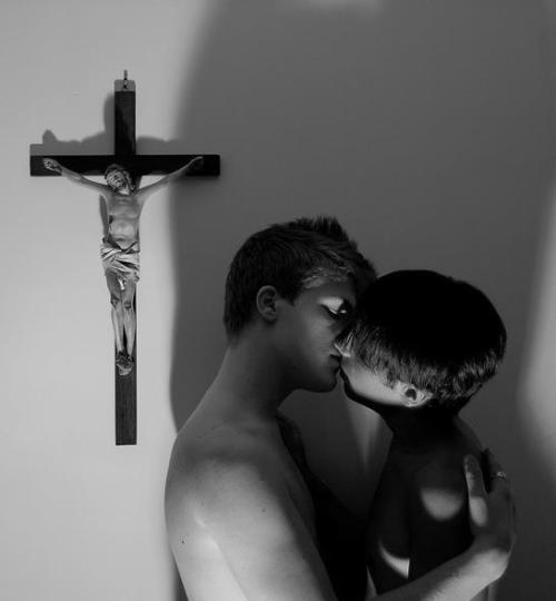 zancudoflaco:  HAPPY HOLY WEEK TO ALL