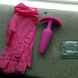 fetishgloves: latexloverpatient: Ready for a fun afternoon ;) a dream 
