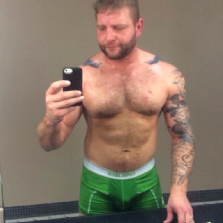 kootnybehr:  Colby Jansen - boxer brief selfies