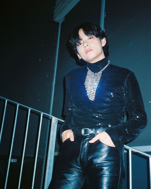 I Beg Your Pardon, Mr. Kim????