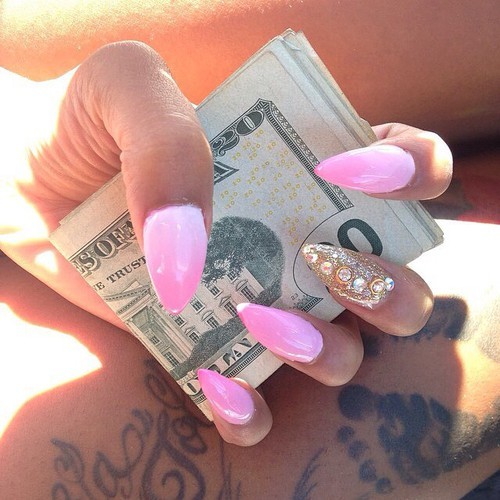 sighxng:urnasty: space-gawdess: pale-babes-of-ghetto: — ✨✨ $$$