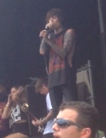 oli is beautiful ugh