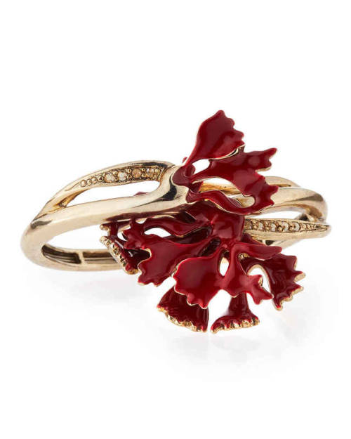 Posted : tinamotta.tumblr.com Fonte : www.bergdorfgoodman.com - Oscar de La Renta BGY2YY2_mz