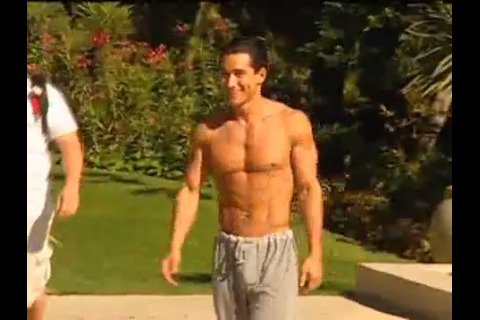 lamarworld:  Mario Lopez showing off that AMAZING ass and bulge of his(PART 1)