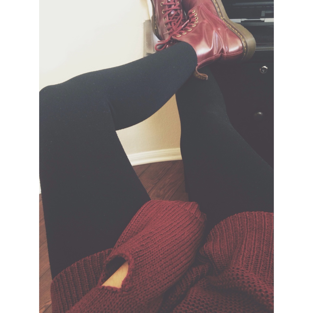 addict-if:  OOTD  Burgundy sweater from angls Warm leggings from XXI Burgundy Dr