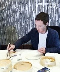 mollydobby:Benedict vs dumpling in Shanghai - (Doctor Strange interview, Oct 2016)
