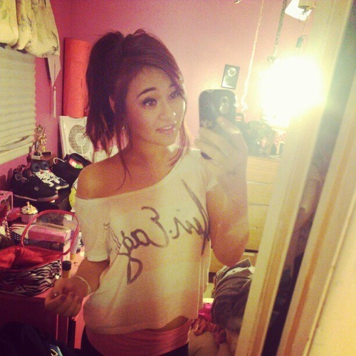 fuckyeahhsexyasians:  http://melissalovello.tumblr.com/ insta~ melissalovello
