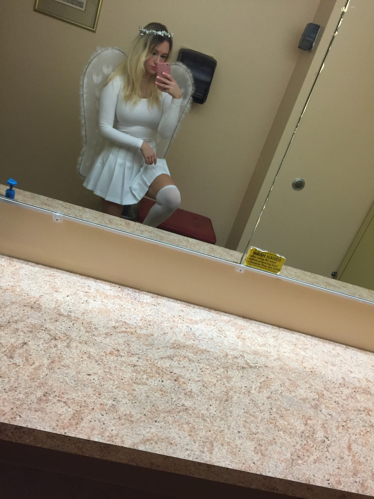 Now you&rsquo;re an angel I wouldn&rsquo;t mind seeing 😜😜