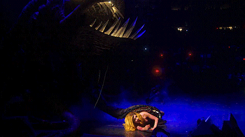 sonastyandsorude:Lady Gaga killing “The Fame Monster” during Paparazzi at The Monster Ba