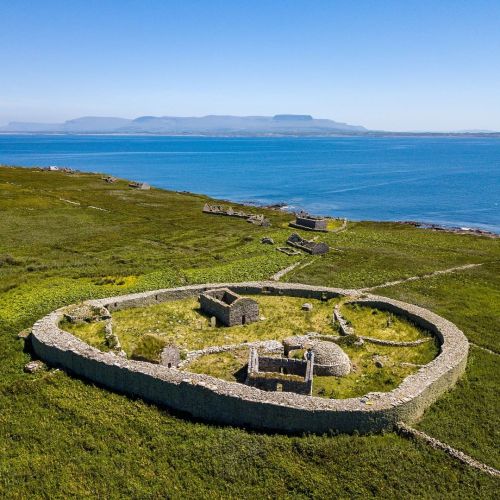 (via Today, Inishmurray Island lies uninhabited off the Sligo coast. But that wasn’t the case 