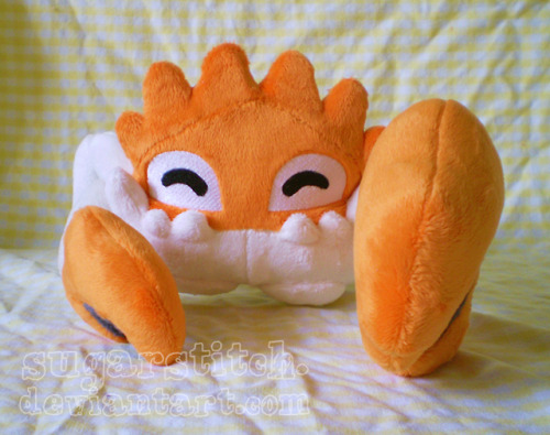 sugarstitchplush: Totally forgot to post this when I first made him! Kingler Custom Plush. Kingler a