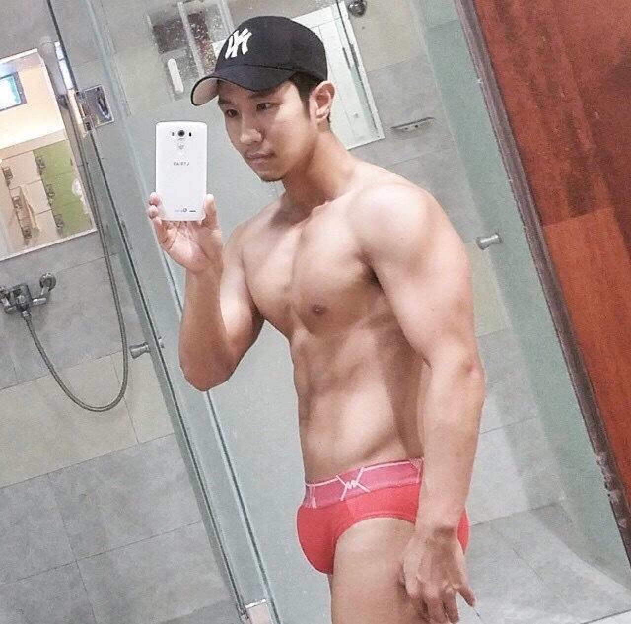rebelziid:  Asian Men  [ Take him home ]
