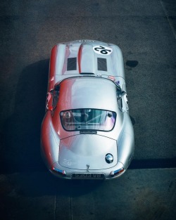 utwo: Jaguar Race Car © pedro.ramos.santos 