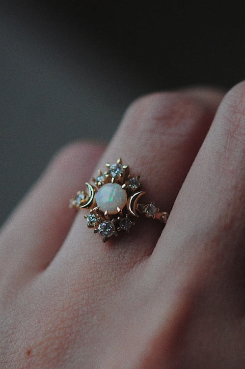 darkersolstice: culturenlifestyle: Stunning Fine Jewelry Inspired by Space Sofia Arjam from Morphe J