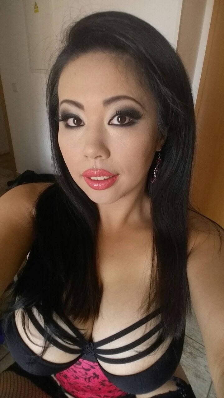 hornythots:  Innocent? 💜
