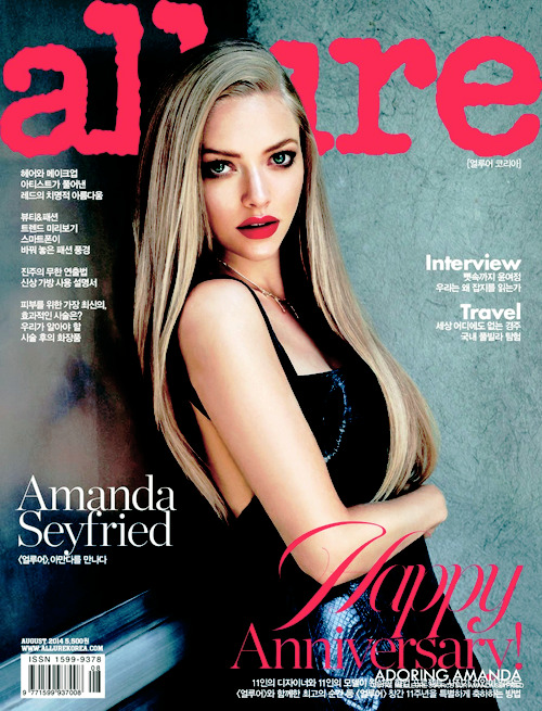 Porn Pics seyfried-daily:  Amanda Seyfried on the cover