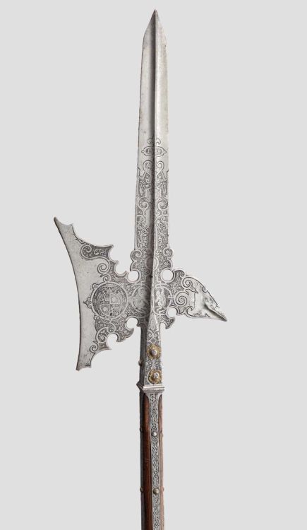 art-of-swords:State Halberd Belonged to the guard of Wolf Dietrich von Raitenau Dated: 1589Culture: 