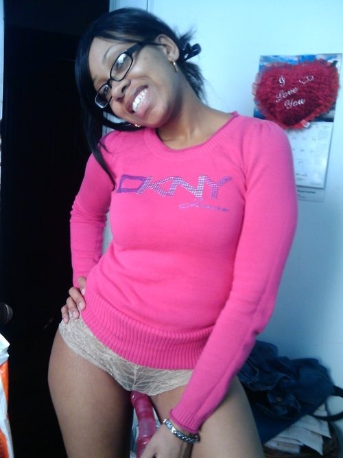 astoldbyclitliquor:  Goof cakes