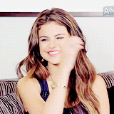 khaess:@selenagomez  cant believe i have a twitter… I’m not even sure if I’m using this correctly ha
