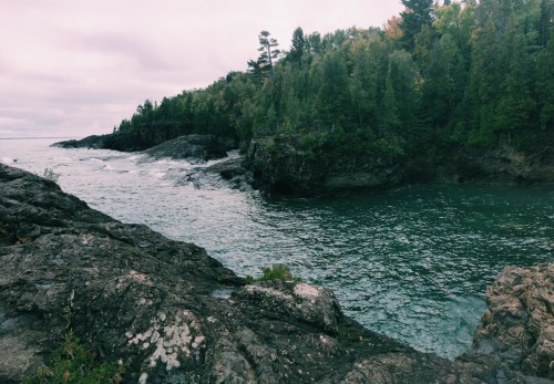 adventureovereverything:Black Rocks