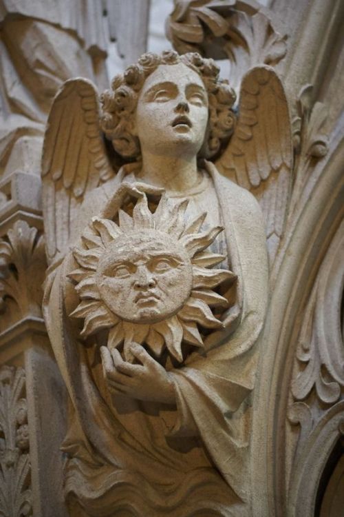 Angel on the Winchester Cathedral.