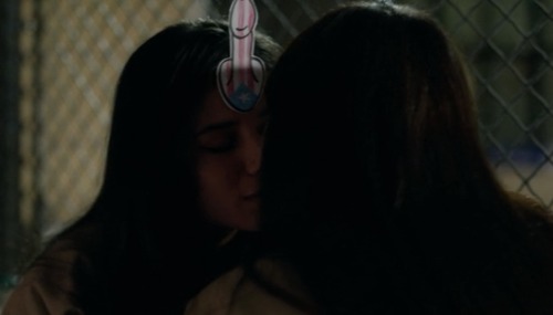 idestroyworldsicreateworlds:  The mark of true friendship.