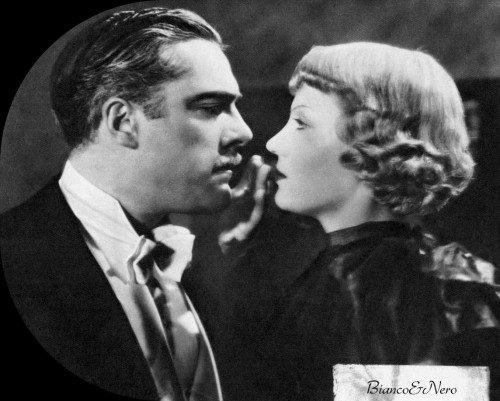 Isa Miranda e Memo Benassi in La Signora di Tutti (1934) diretto da Max Ophüls, tratto dal roma