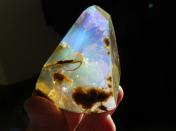 sarena-babaroga:  ethiopian welo opal