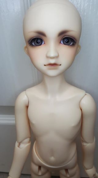 New Year 2019 BJD Sales Post #5! (Last one~) Volks SDMidi Ryotaro Kataoka. Purchased from Volks in 2