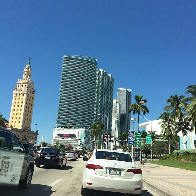 Perfect beach day 🌞 #tgif #Miami