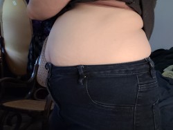 Sex lookathatbelly:Too soft for standard sizing pictures