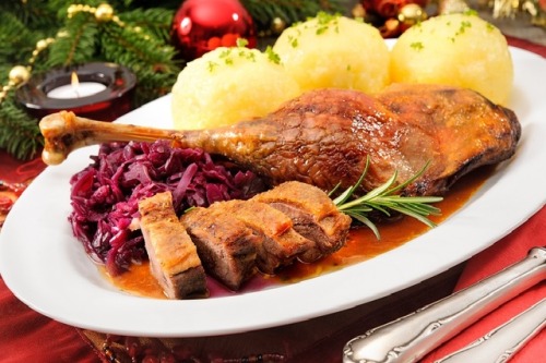 youisfat: weight-gain-stories: nielsgde:Ein Junge wie ein Hefekloß“Hmh, wieso erinnert m