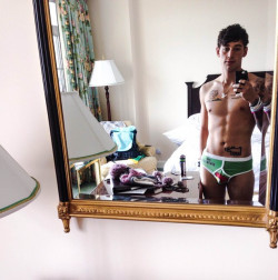 male-celebs-naked:  Luke Brooks- YouTuber