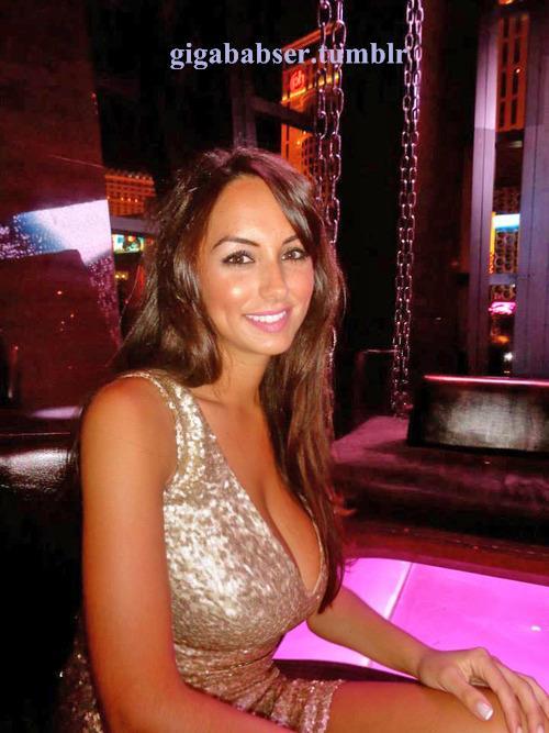 hugetitsbigboobs:Photo http://ift.tt/1aHMKtr