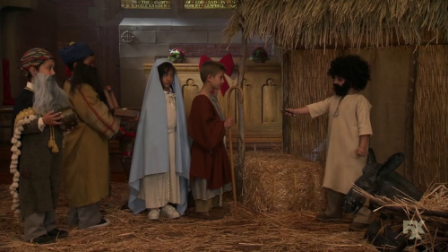 As promised, here are some screencaps from Chloe’s scene in last night’s “The League”. She had a very minor role, no speaking, but its awesome. She’s a kid playing Mary in a church play (she’s in the blue robe). This