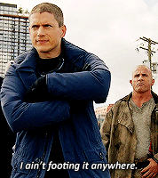 Leonard Snart Rewatch ❅ ↳ Legends Of Tomorrow 1.01: Pilot Part I 