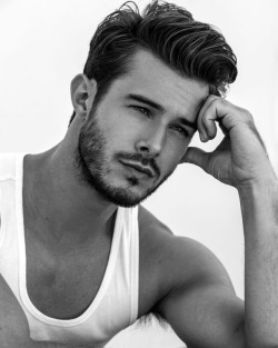 boyzoo: Alex Prange by Kaspar Jack