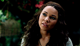 deanorus:female awesome meme ♡ (1/10) LGBT characters → Max“Never let anyone stand in between you an