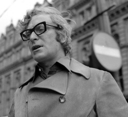 voxsart:  1971. Michael Caine. 