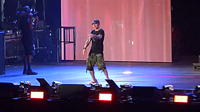 iamstangirl:  Just Eminem’s dance.