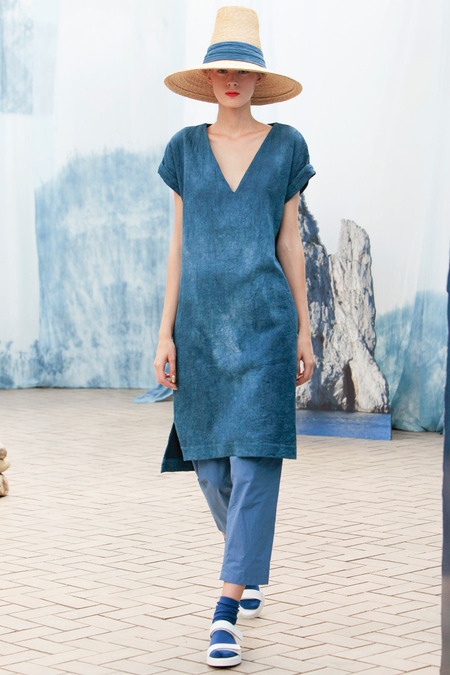 check out hansel from basel socks at the creatures of comfort ss14 presentation! 3 pr